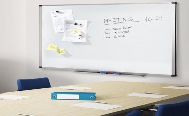 Tableau Blanc : Comment Choisir le Modèle Idéal pour Vos Besoins ?
